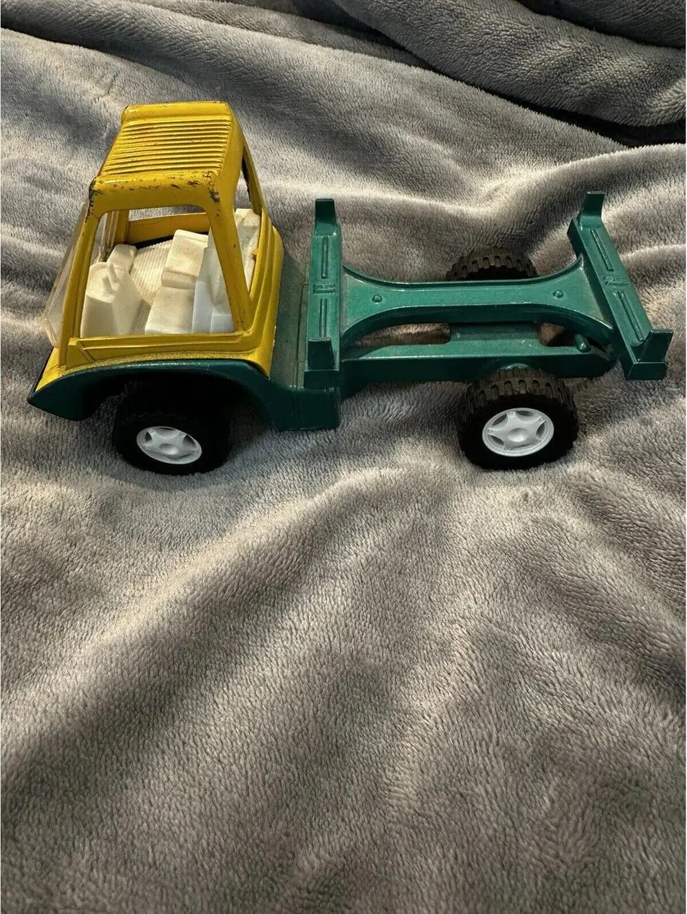 VTG 1969 Hubley Log Truck Gabriel Industries Inc 1911 Pressed Steel Green 7
